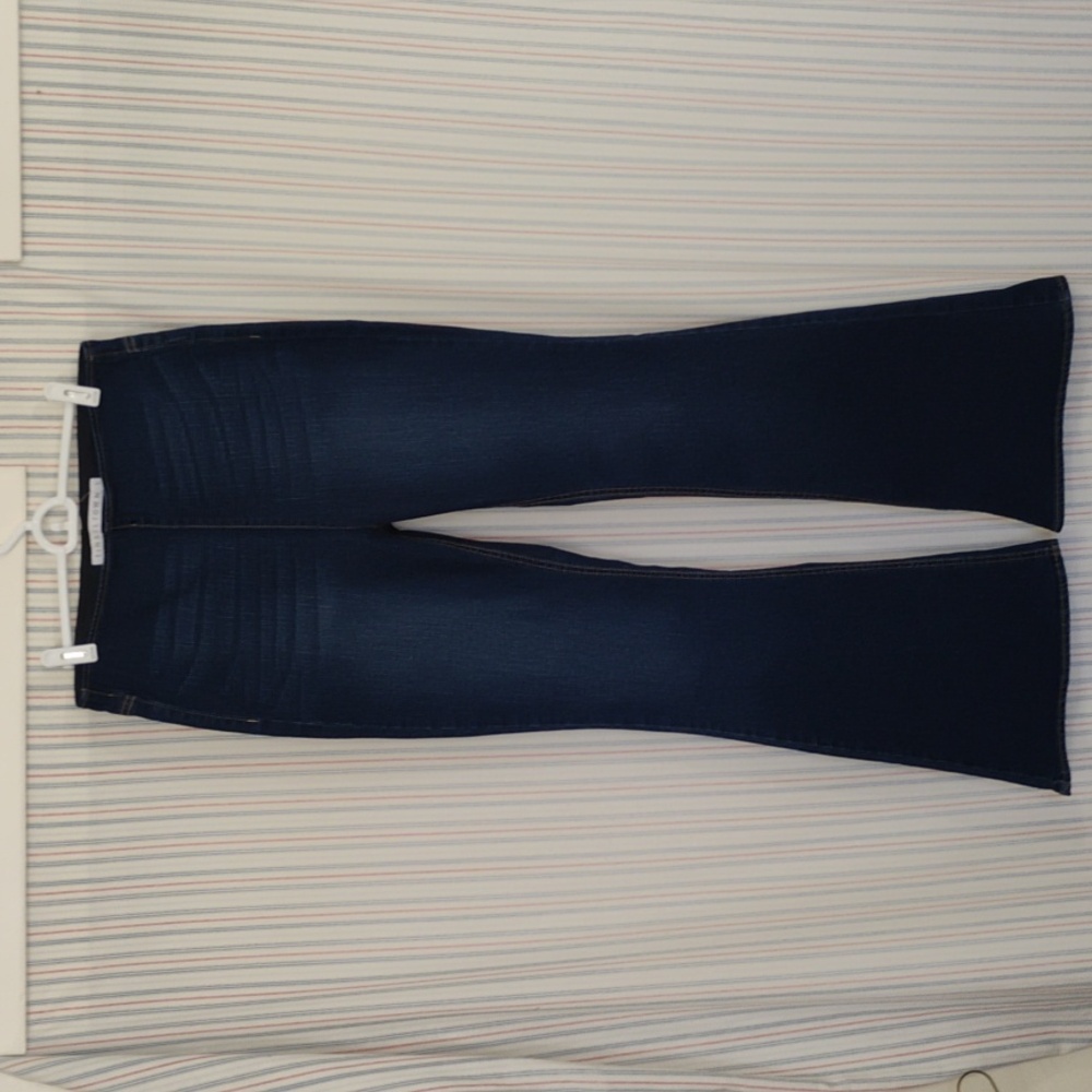 Tinseltown Pull On Big Bell Jeans  L